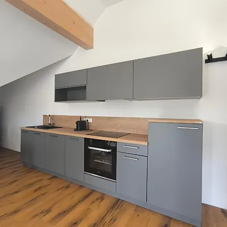 In Absoluter Randlage *